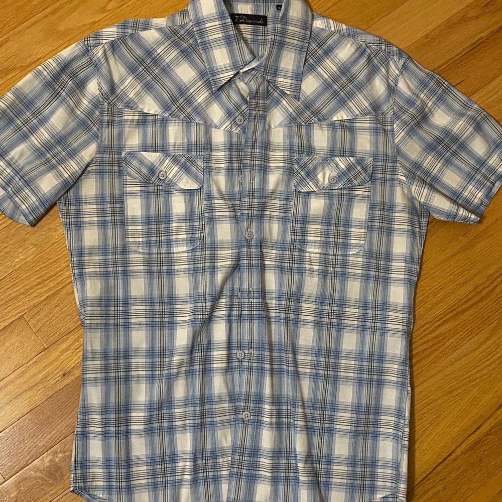 7 Diamonds size M short sleeved button down